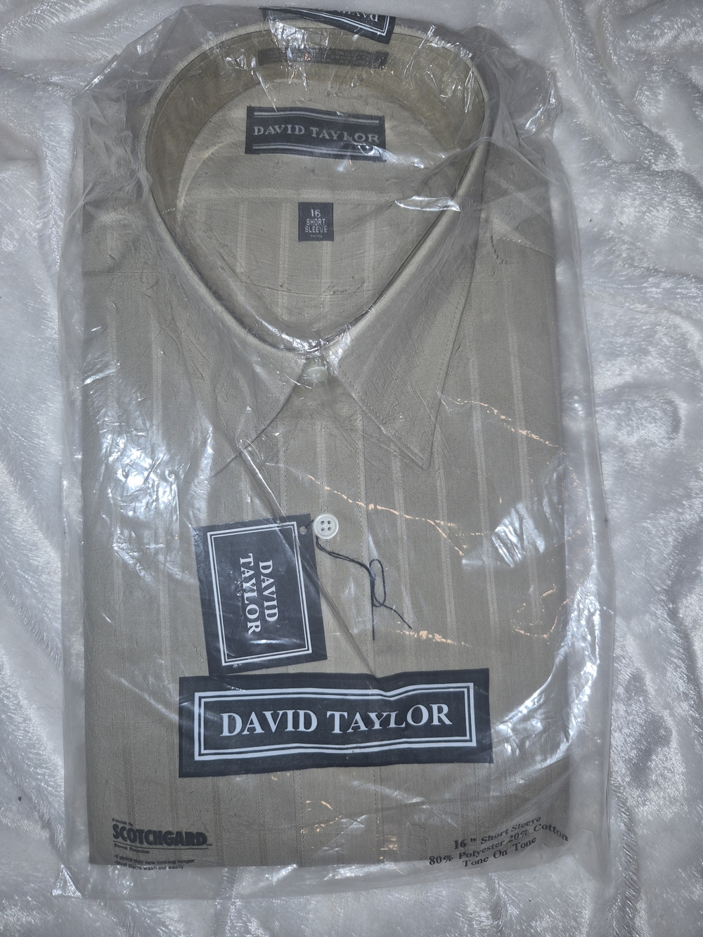 David Taylor NWT Men's Size 16 Short Sleeve Dress Shirt Beige Tone-on-Tone Strip